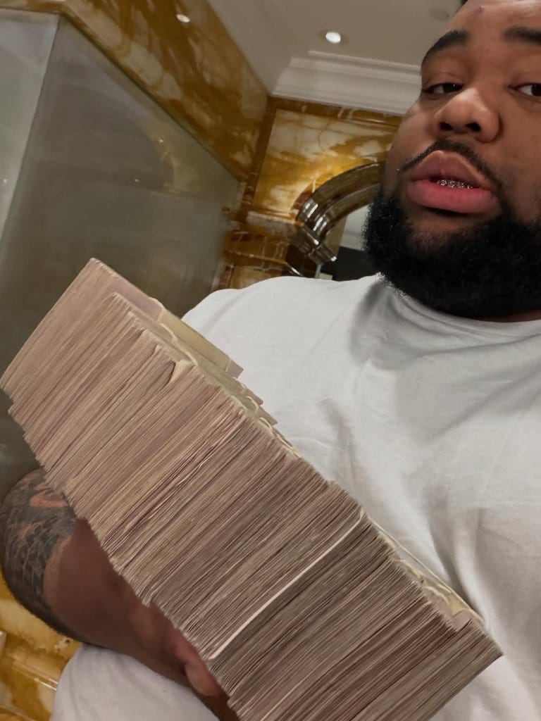 Featured on 🔥 playlist