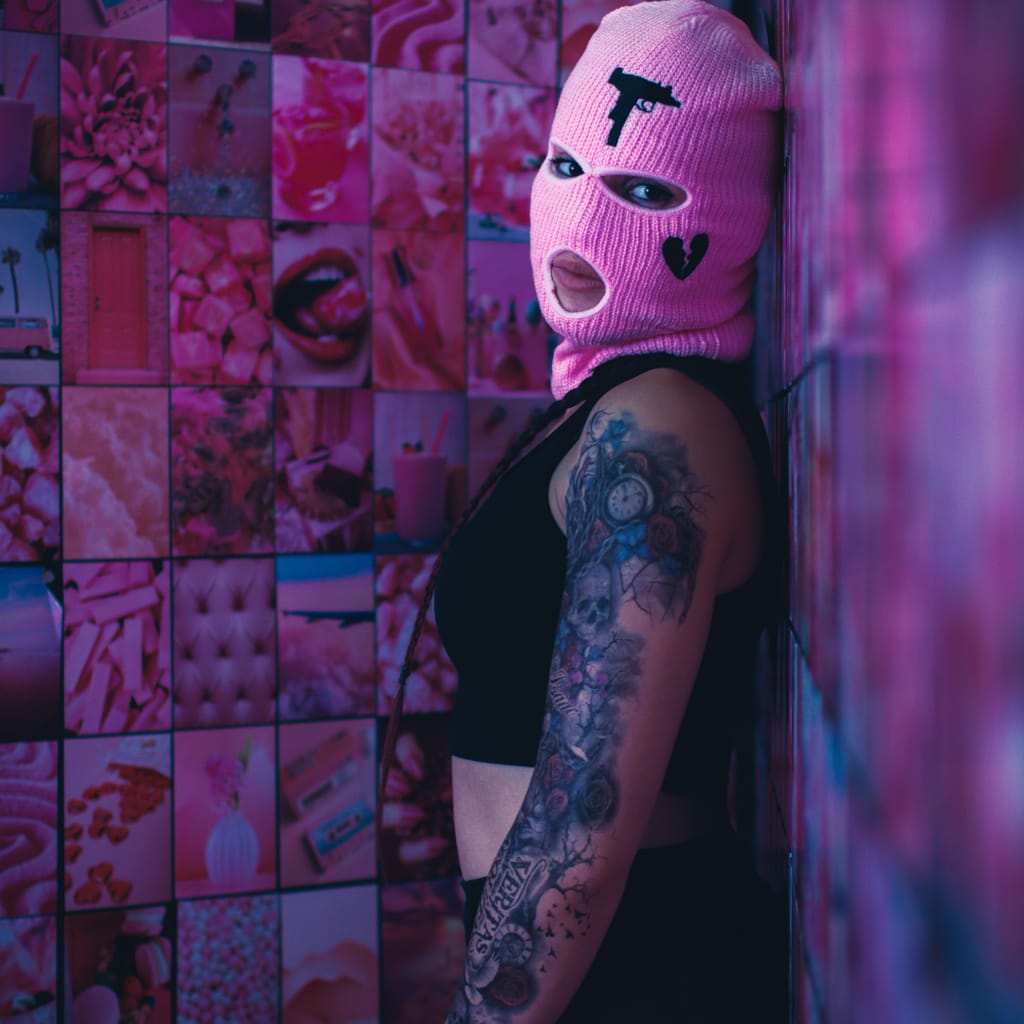 She gotta go 😈🤪