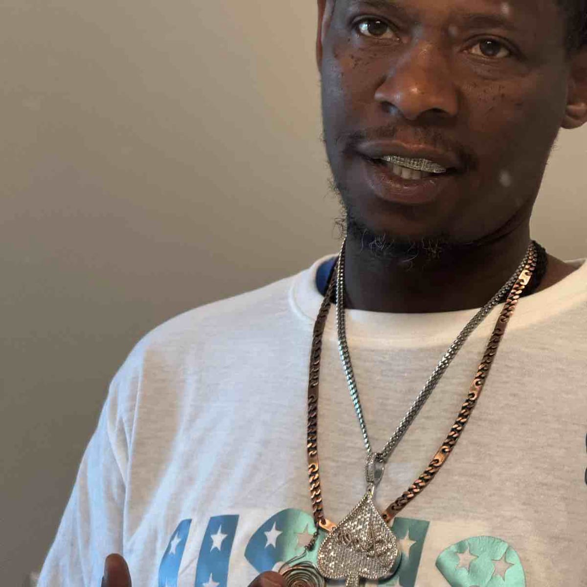 Debo the hustler {DSDB}